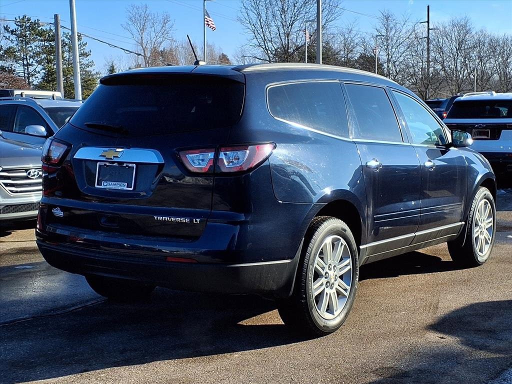 Used 2015 Chevrolet Traverse LT w/ Style and Technology Package image 4