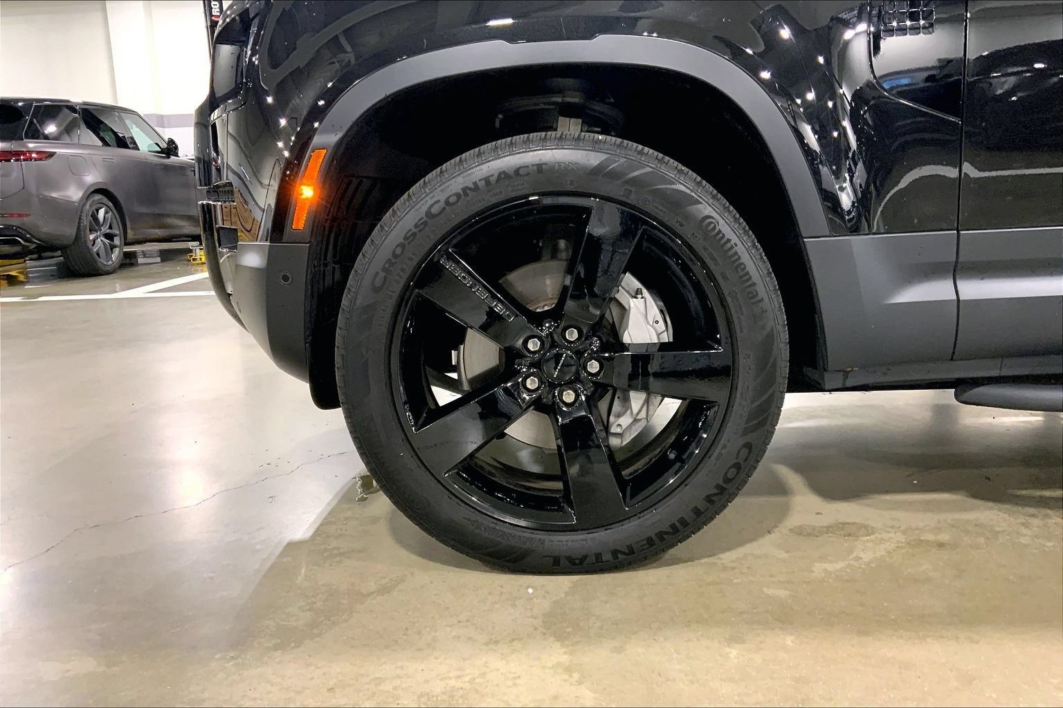 Used 2026 Land Rover Defender 130 S AWD/4WD image 5