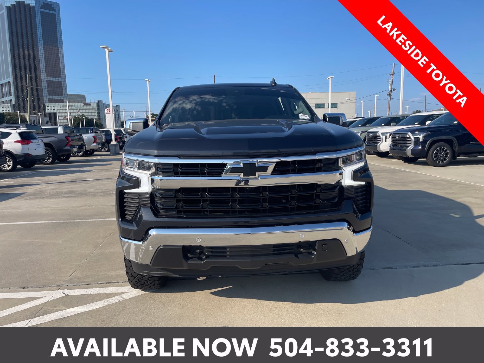 Used 2024 Chevrolet Silverado 1500 LT w/ Safety Package RWD image 8