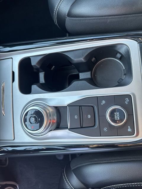 Used 2021 Ford Explorer ST image 18