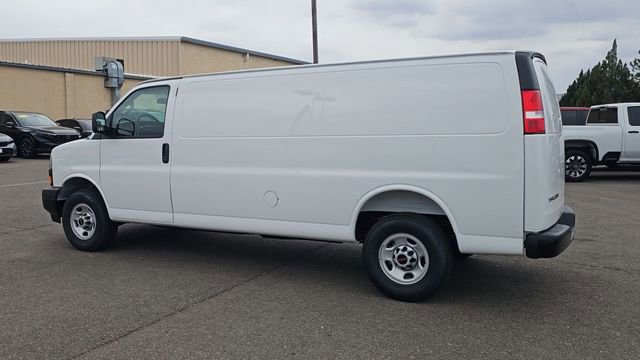 New 2026 GMC Savana 3500 Extended w/ Driver Convenience Package RWD image 6