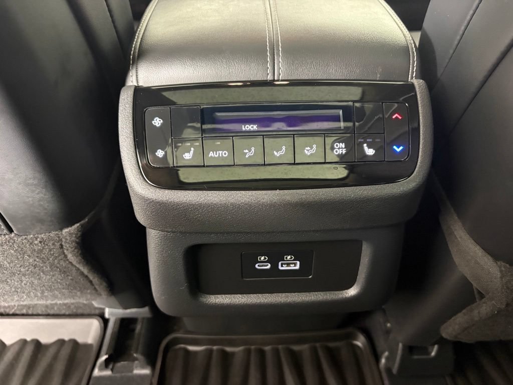 Used 2025 INFINITI QX60 Luxe FWD image 46