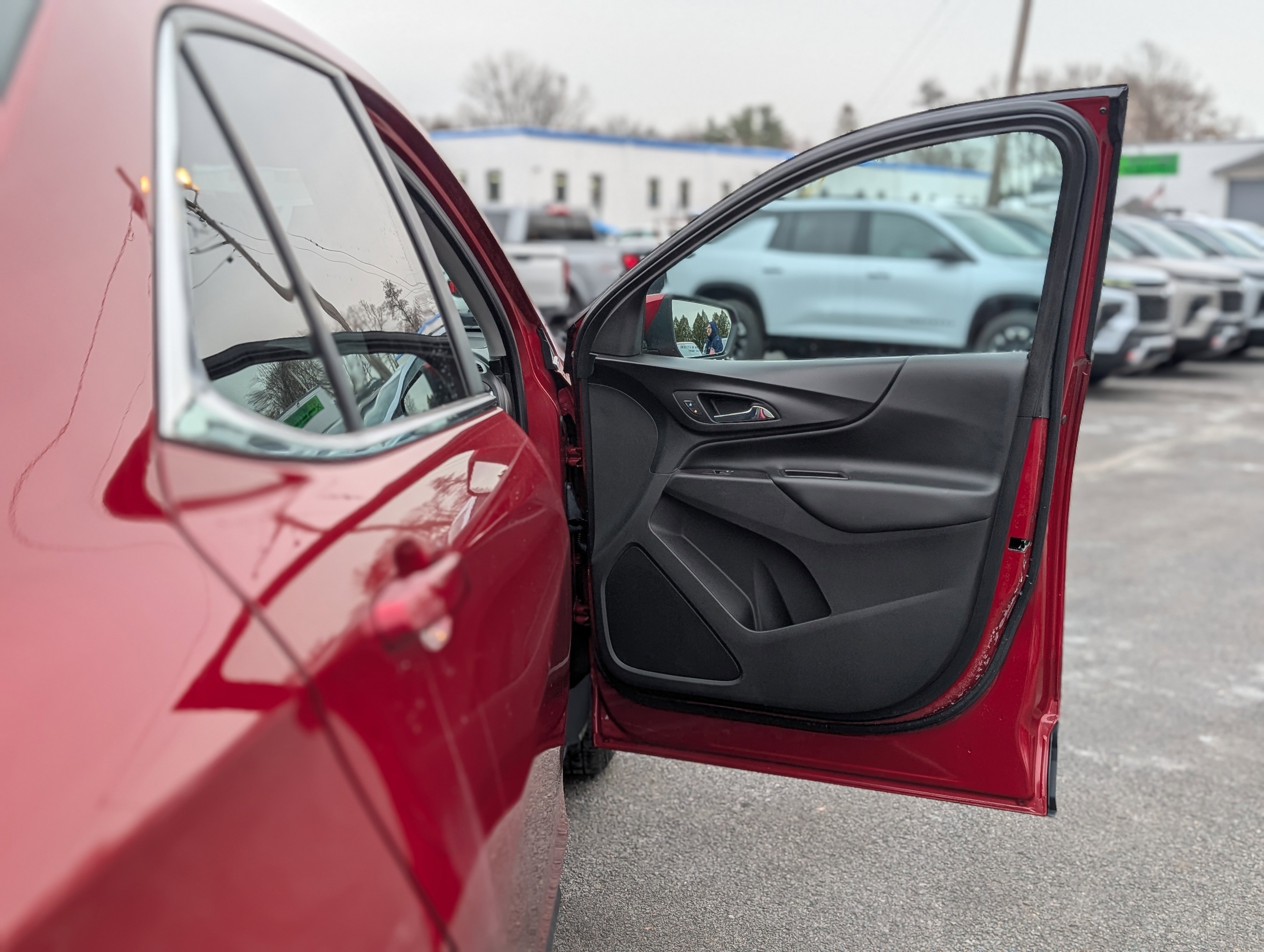 Used 2022 Chevrolet Equinox LT image 41