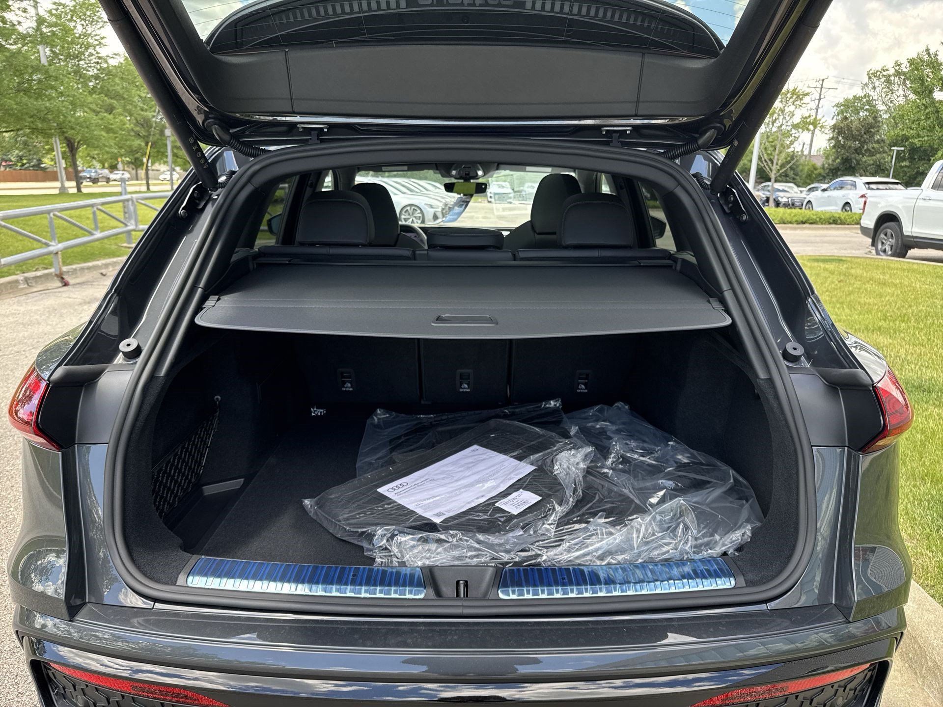 New 2026 Audi SQ5 Premium Plus AWD/4WD image 34