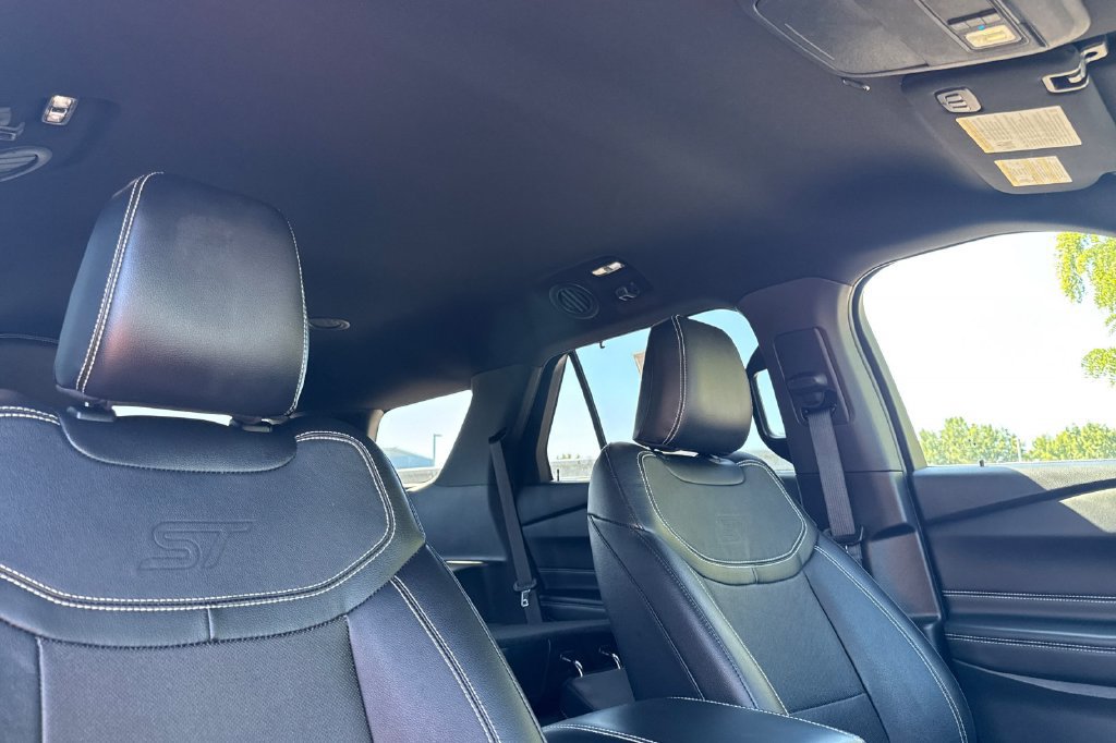 Used 2023 Ford Explorer ST w/ Equipment Group 401A AWD/4WD image 23