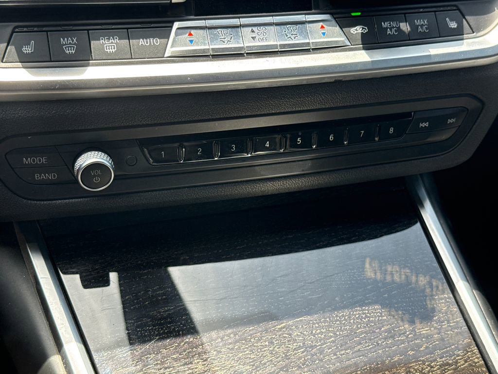 Used 2020 BMW 330i Sedan w/ Convenience Package RWD image 24