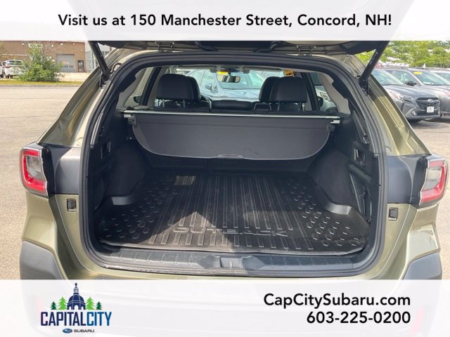 Used 2022 Subaru Outback Limited AWD/4WD image 9