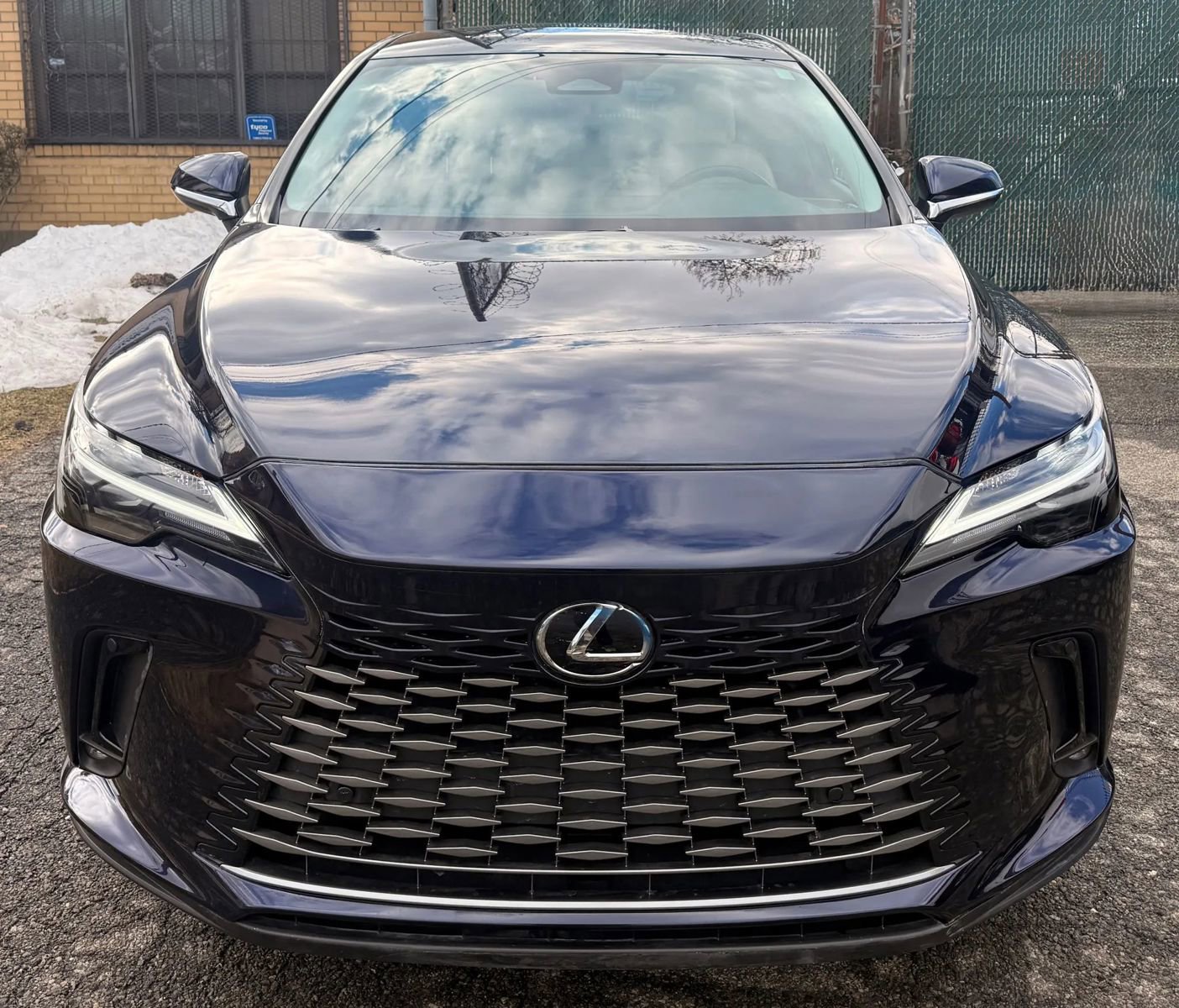 Used 2024 Lexus RX 350 FWD w/ Technology Package image 2