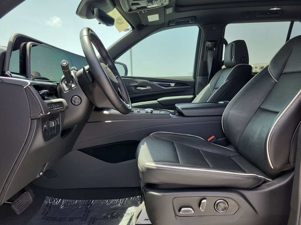 Used 2024 Cadillac Escalade Sport AWD/4WD image 22