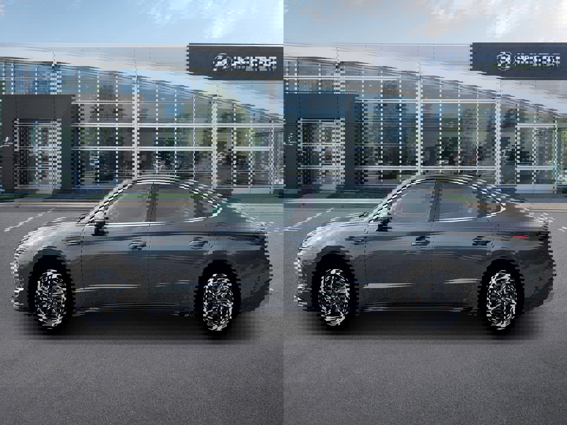 New 2026 Hyundai Sonata SEL image 3