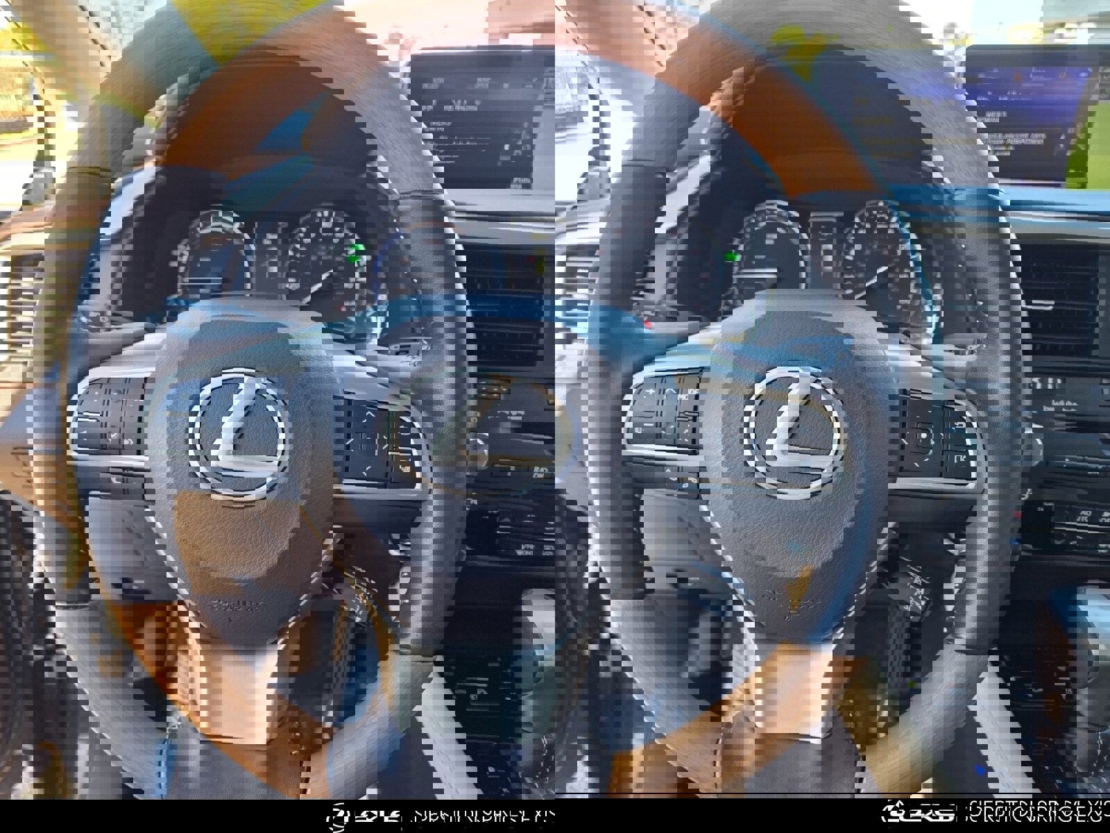 Used 2016 Lexus RX 450h FWD image 25