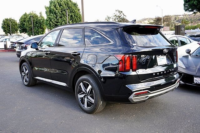 Used 2021 Kia Sorento S FWD image 6