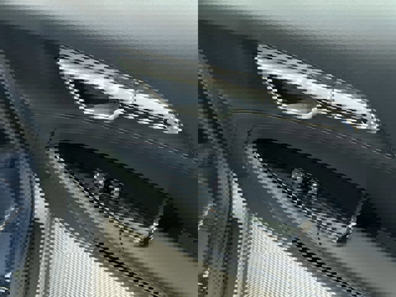 Certified 2024 Kia Sportage EX image 31