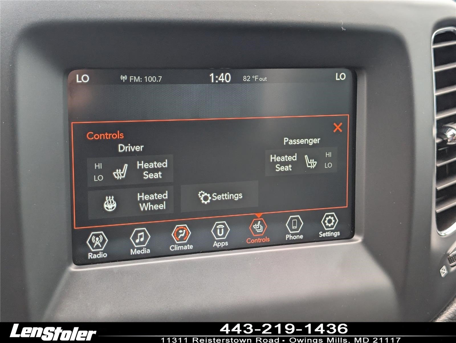 Used 2020 Jeep Compass Latitude w/ Popular Equipment Group AWD/4WD image 24