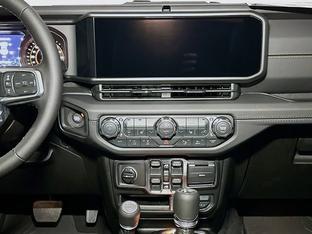 New 2026 Jeep Wrangler Sahara image 9