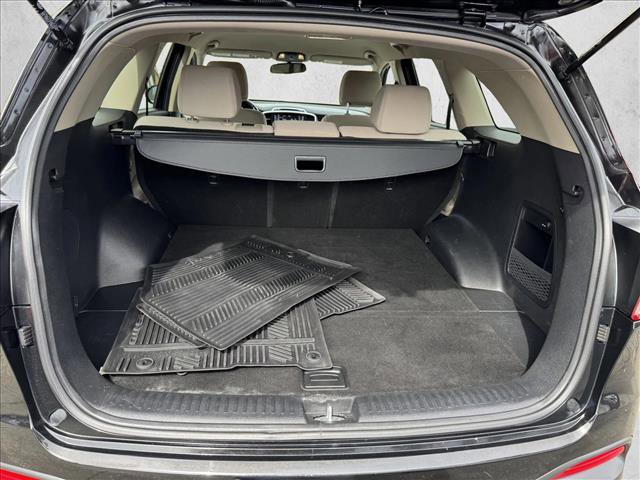 Used 2017 Kia Sorento LX w/ LX Convenience Package image 8