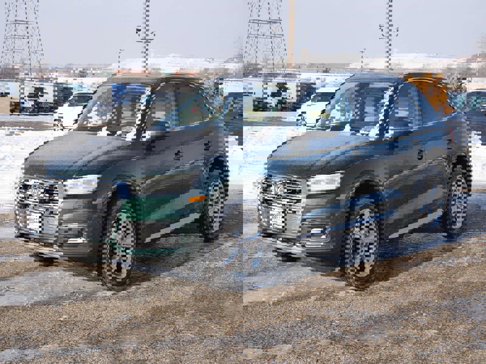 Used 2020 Audi Q5 Premium Plus w/ Premium Plus Package image 3