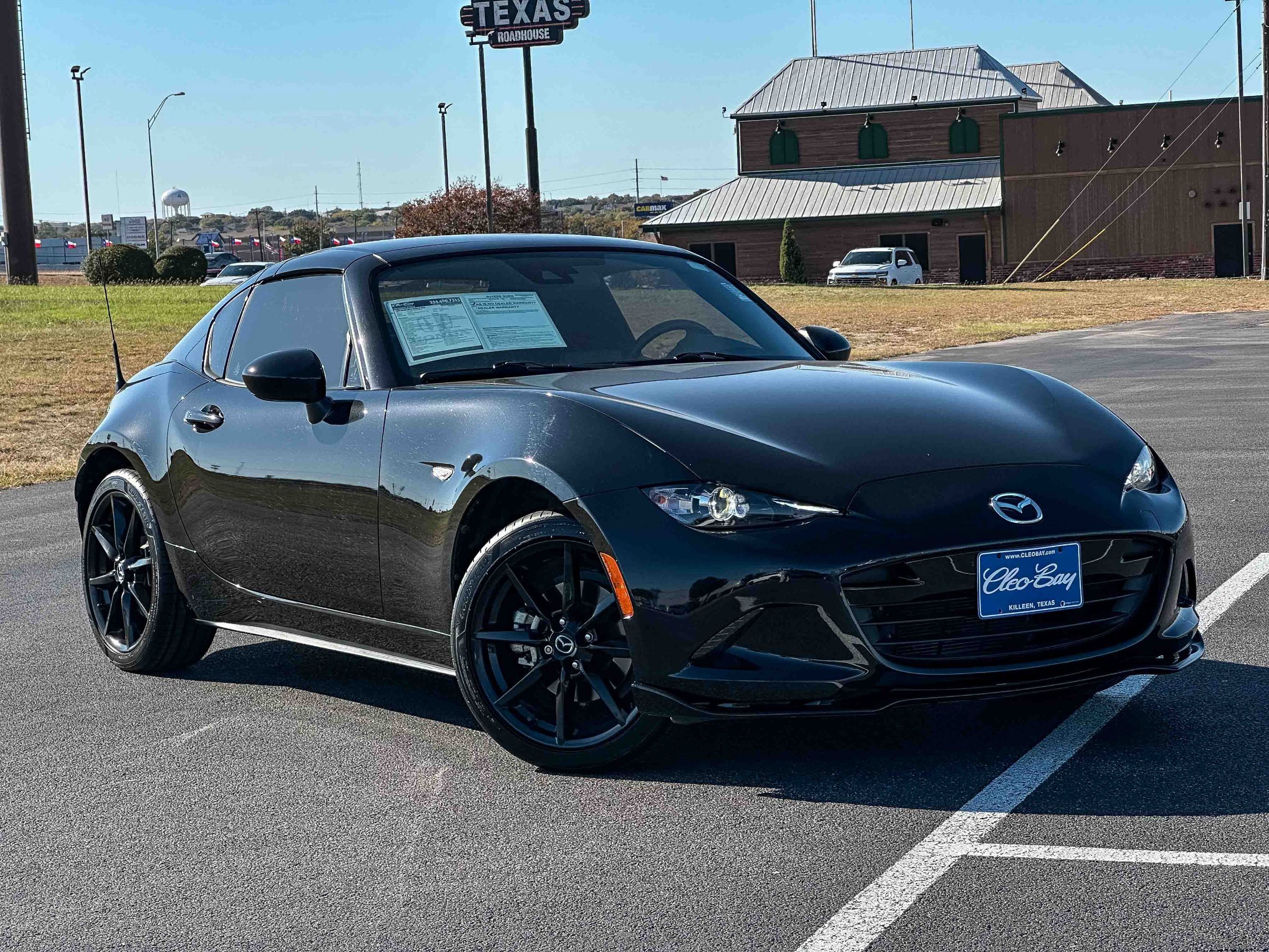Used 2021 MAZDA MX-5 Miata RF Club image 2