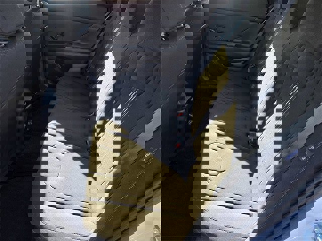 Certified 2025 Hyundai Elantra Sport image 17