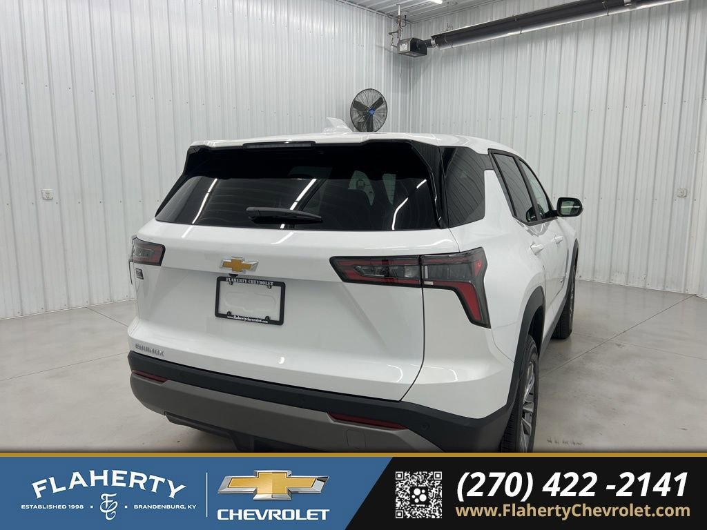 New 2026 Chevrolet Equinox LT image 3