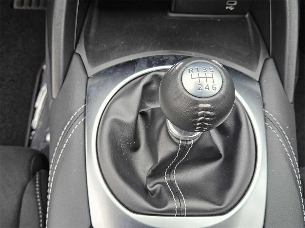 New 2025 MAZDA MX-5 Miata Club image 19