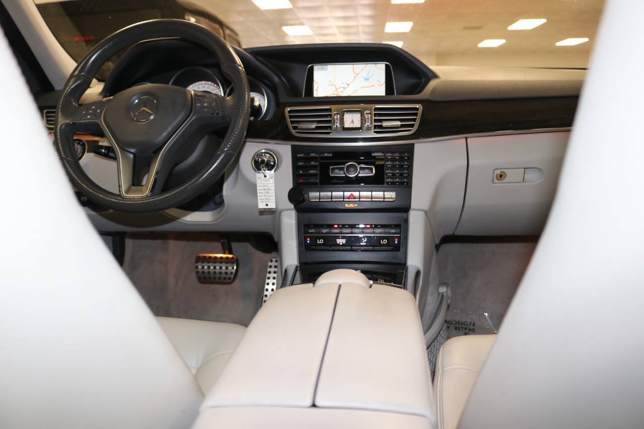 Used 2015 Mercedes-Benz E 350 Sedan image 60