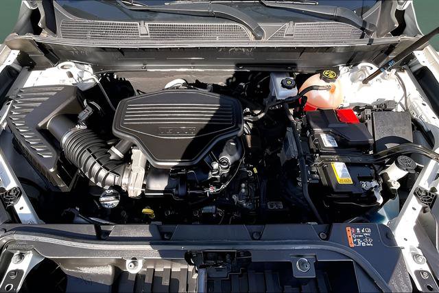 Used 2023 GMC Acadia Denali w/ Denali Technology Package image 7