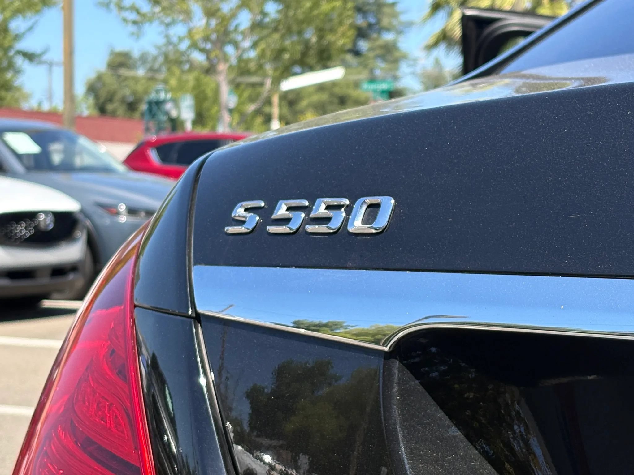 Used 2015 Mercedes-Benz S 550 4MATIC Sedan image 30