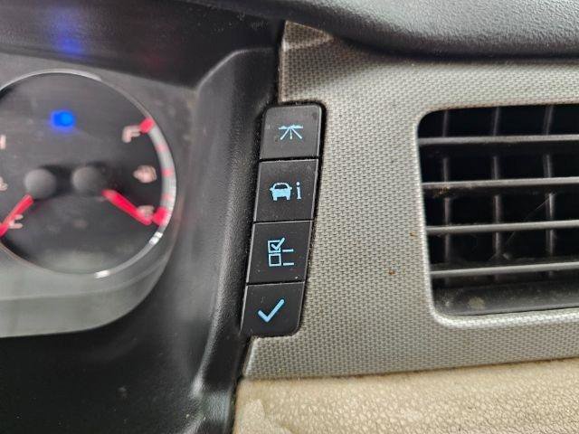 Used 2007 Chevrolet Impala SS w/ Convenience Package FWD image 15