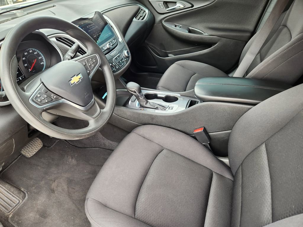 Used 2023 Chevrolet Malibu LT FWD image 7
