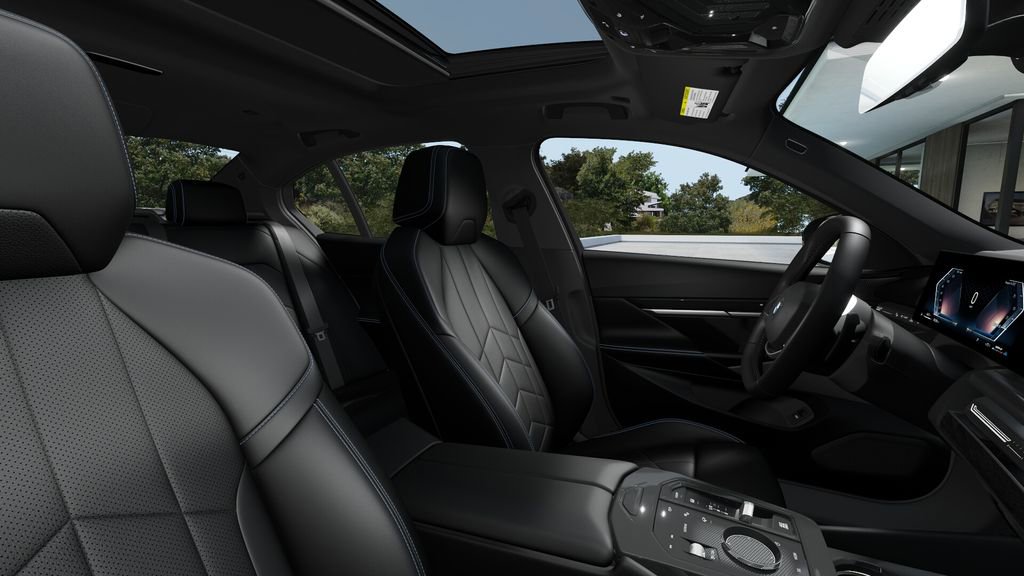 Used 2025 BMW 530i xDrive w/ Premium Package image 38