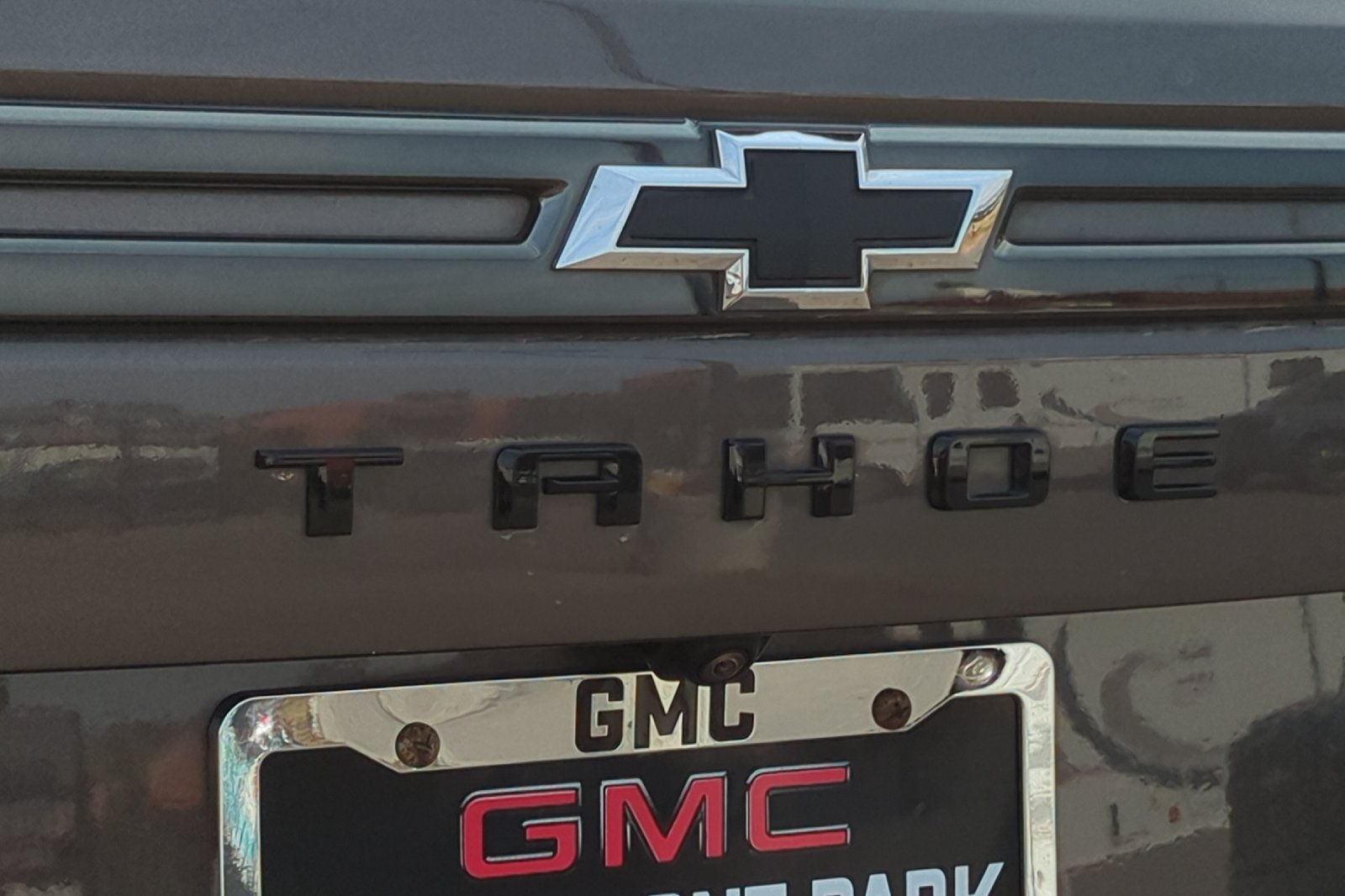 Used 2021 Chevrolet Tahoe Z71 w/ Z71 Signature Package AWD/4WD image 46