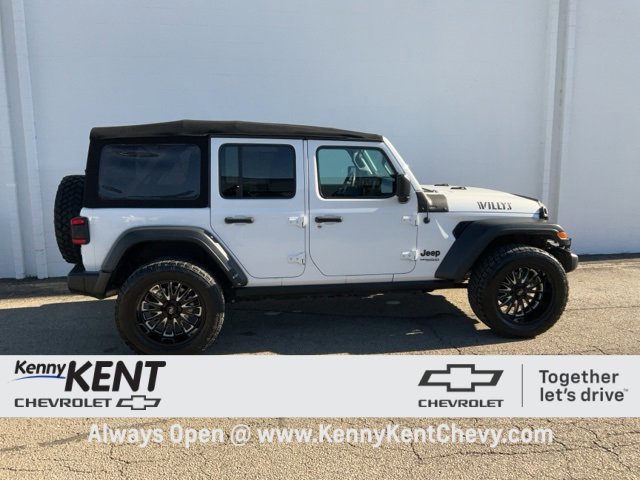 Used 2020 Jeep Wrangler Unlimited Sport image 3