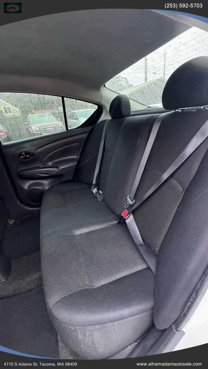 Used 2012 Nissan Versa SV w/ Convenience Pkg image 8