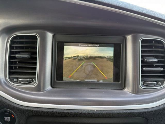 Used 2022 Dodge Charger SXT RWD image 14