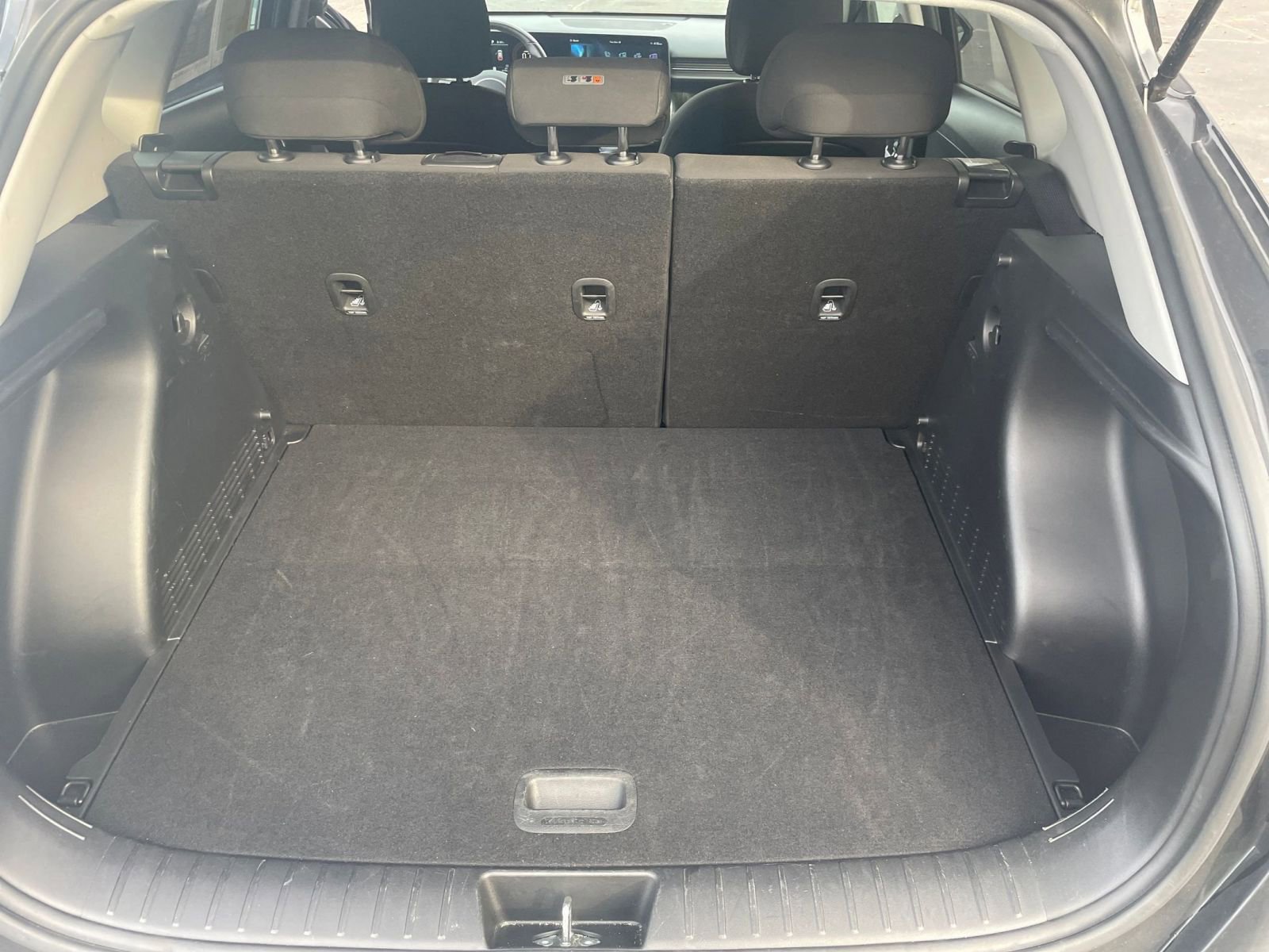 Used 2025 Hyundai Kona SEL image 27