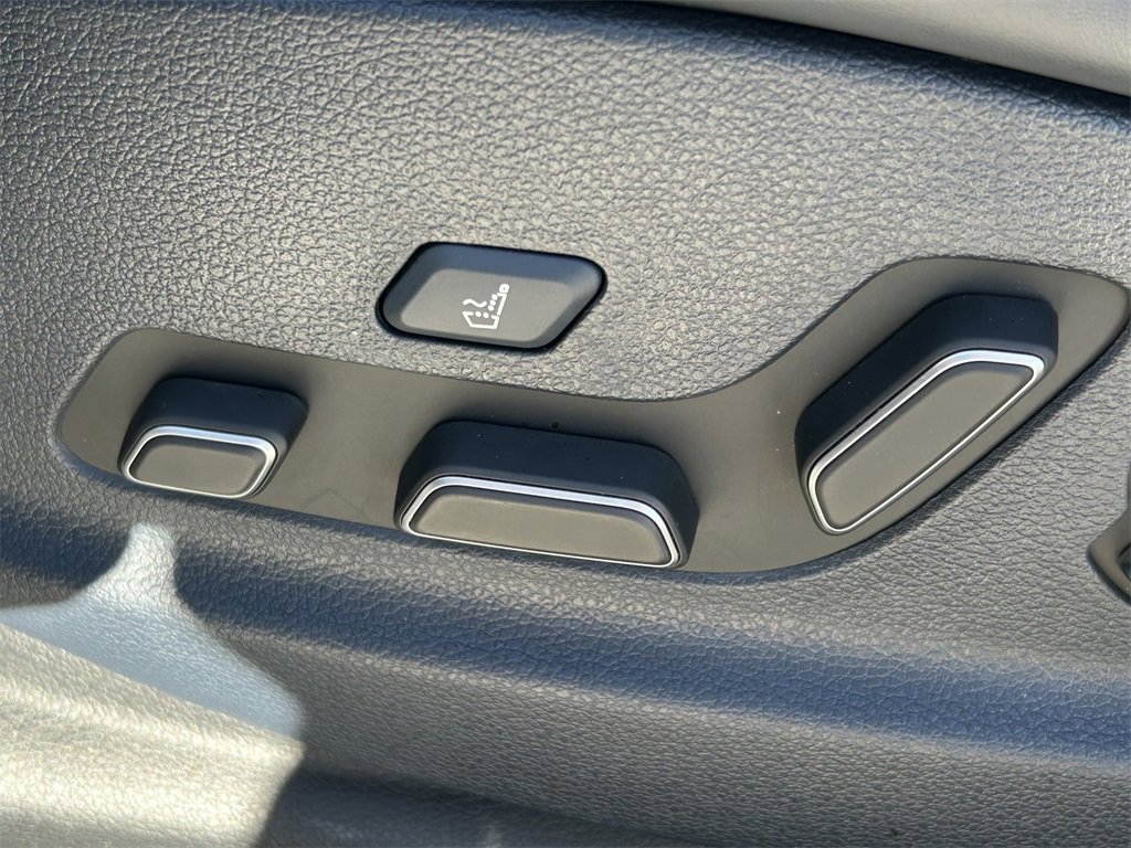 Used 2022 Genesis GV70 3.5T Sport w/ Sport Prestige Package image 30