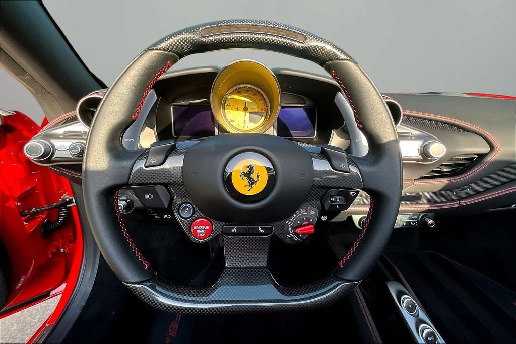 Used 2022 Ferrari F8 Tributo RWD image 9