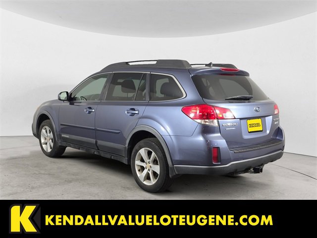 Used 2014 Subaru Outback 2.5i Premium w/ Accessory Value Package (OYY) image 3