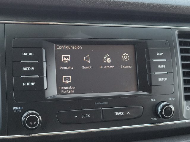 Used 2018 Kia Sedona L FWD image 26