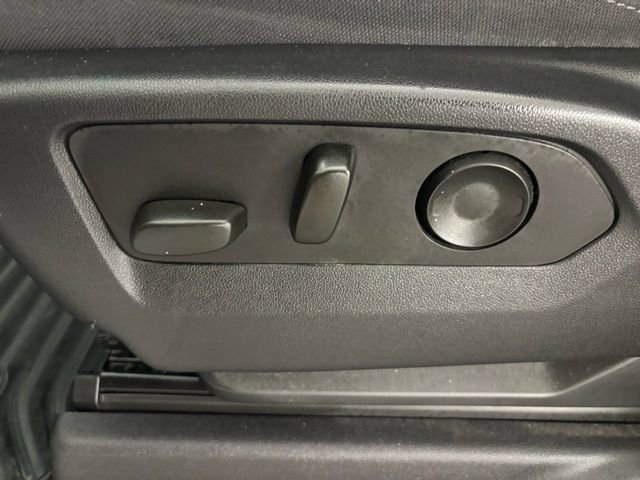 Used 2022 Chevrolet Silverado 1500 Custom image 27