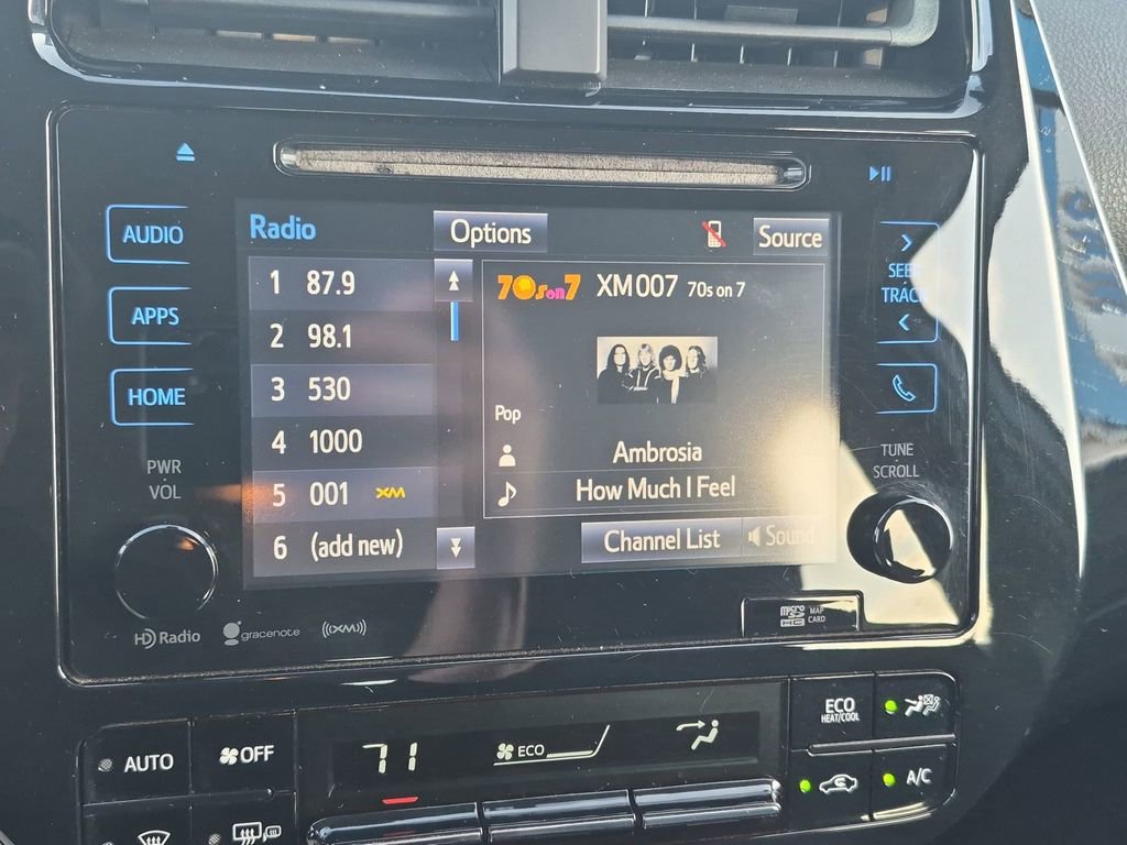 Used 2018 Toyota Prius Prime Plus image 16