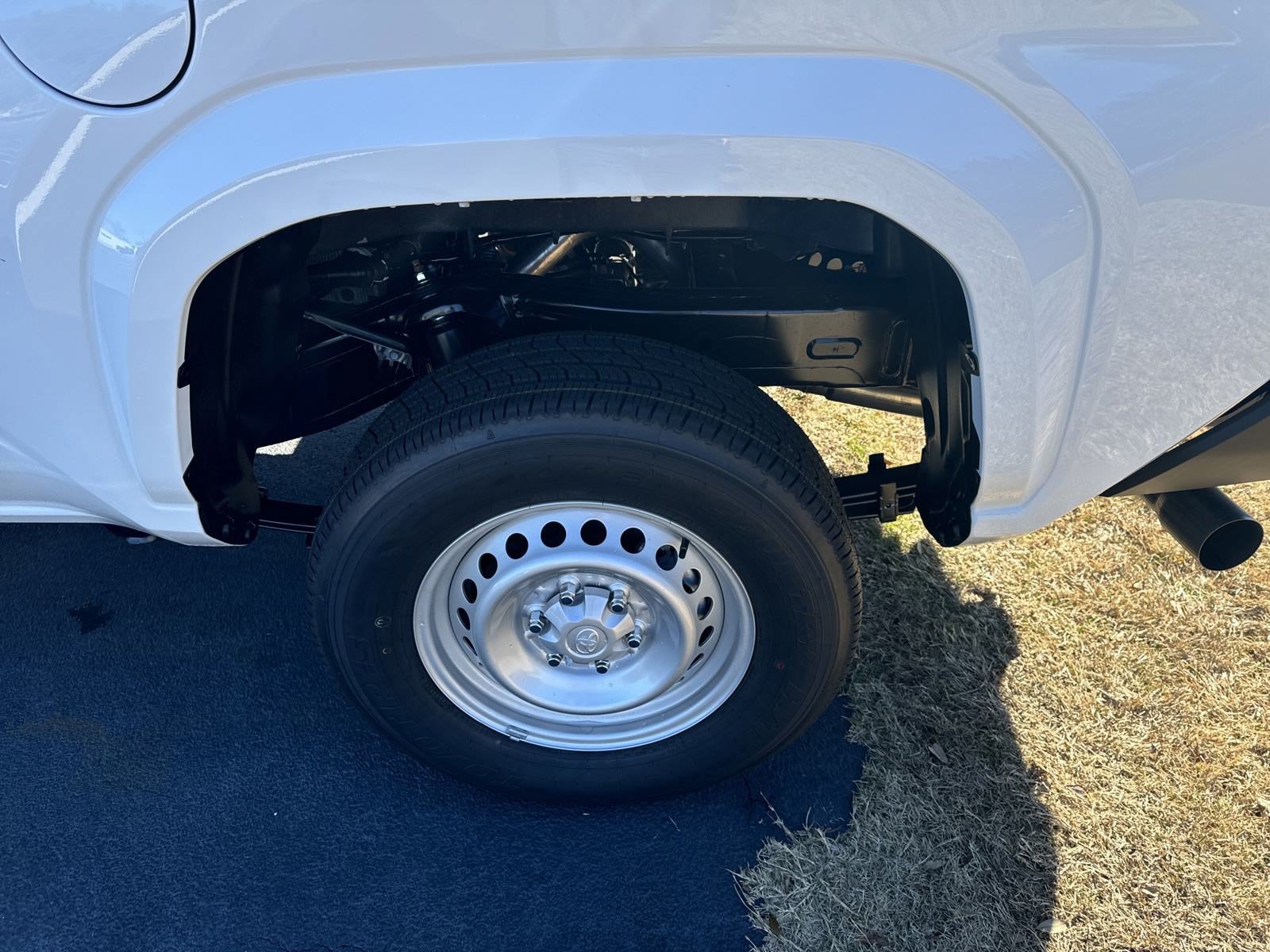 New 2024 Toyota Tacoma SR w/ Towing Package RWD image 12