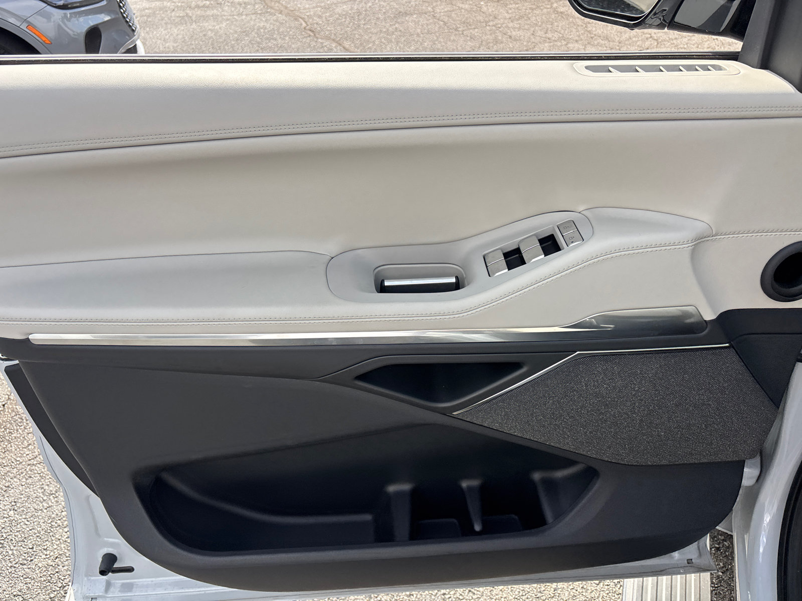 New 2026 Lincoln Navigator Reserve AWD/4WD image 11