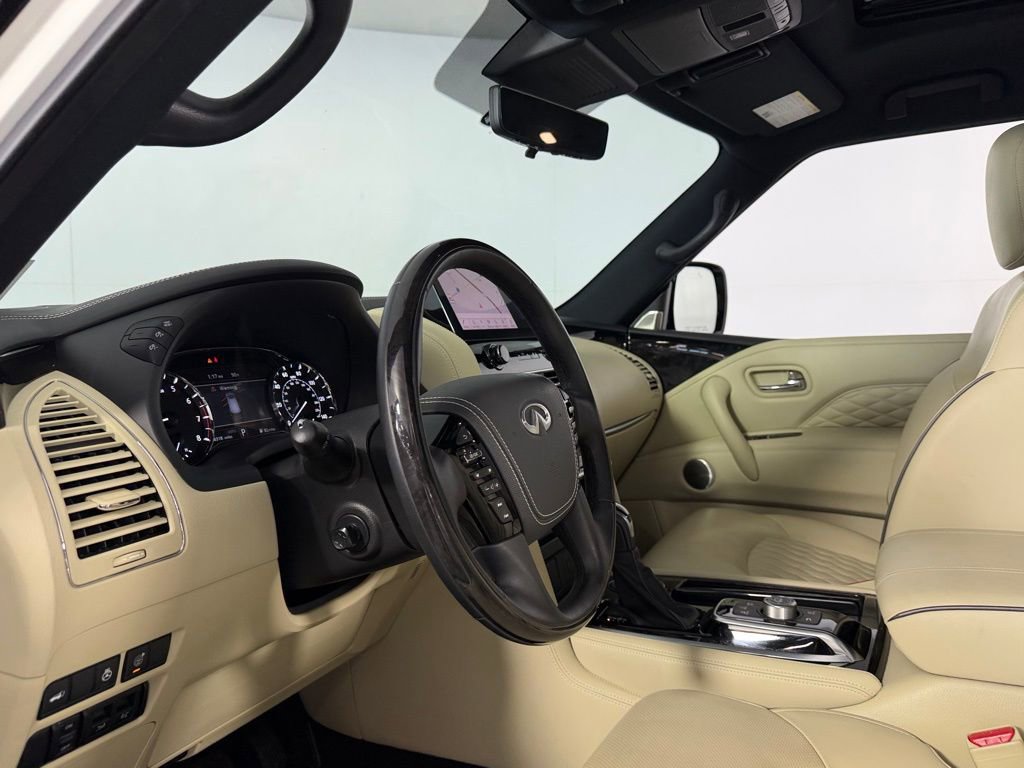 Used 2024 INFINITI QX80 Sensory image 23