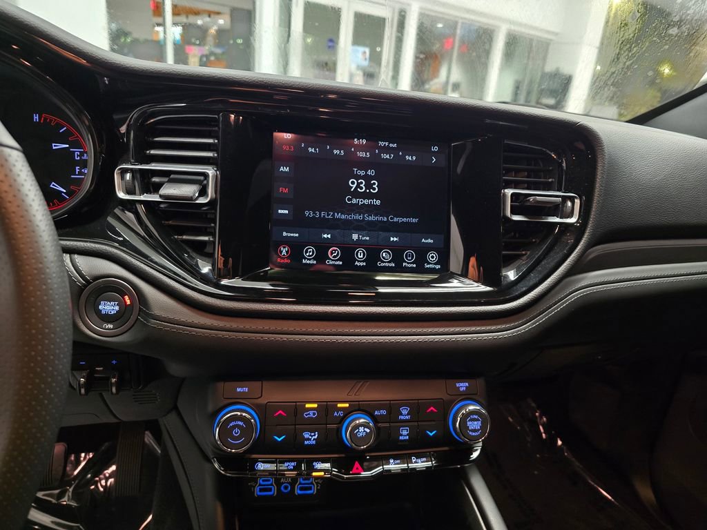 Certified 2023 Dodge Durango SXT Launch Edition image 21