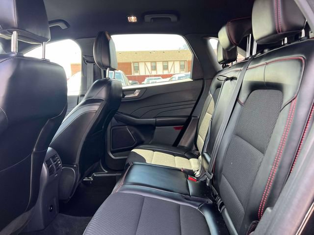 Used 2025 Ford Escape ST-Line FWD image 16