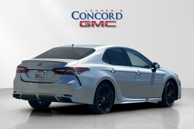 Used 2021 Toyota Camry XSE FWD image 4