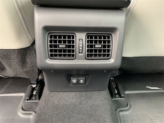 Certified 2025 Toyota Camry XLE image 33