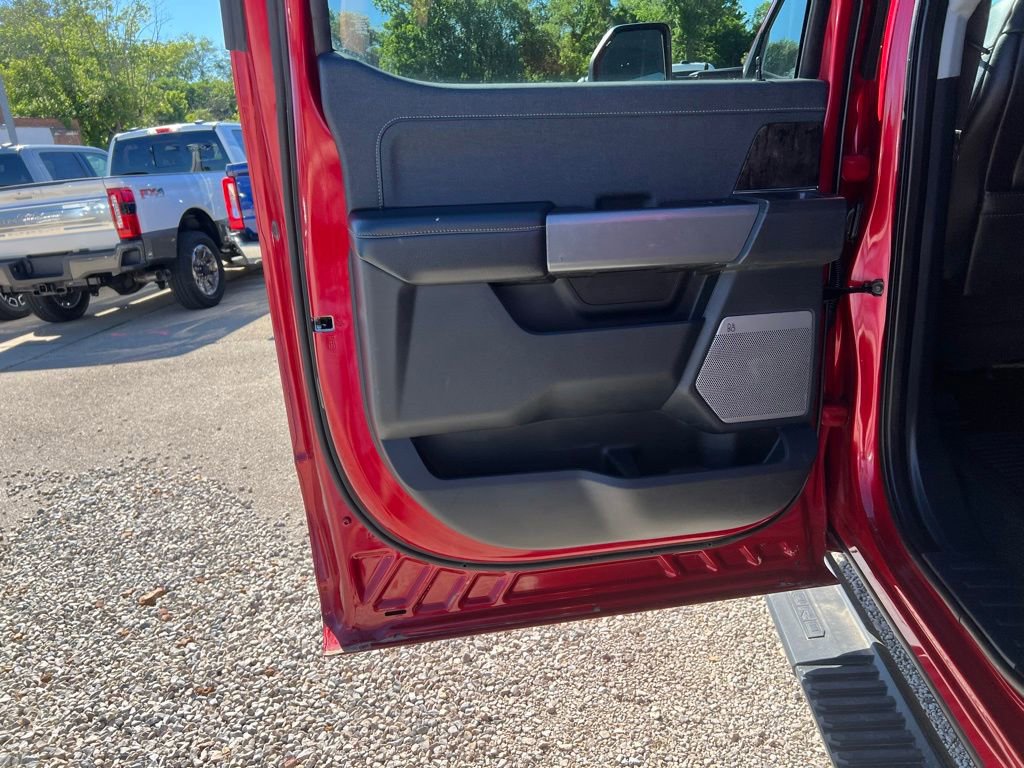 Used 2024 Ford F350 Lariat AWD/4WD image 15